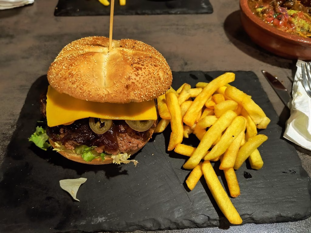 Davasa Burger